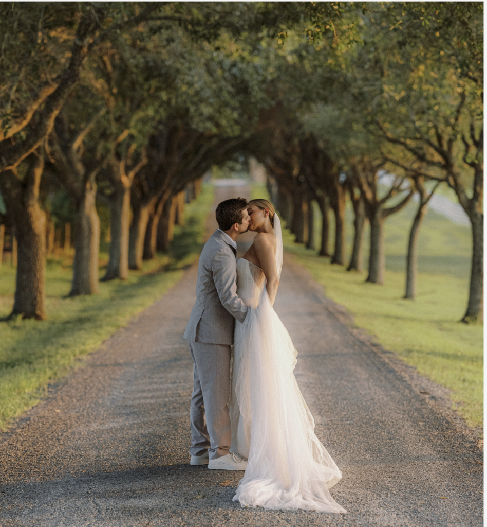 Blake & Dana Fertitta wed at the family's F6 Feritta Farm in New Ulm, Texas. (Photo by Joseph West Photography)